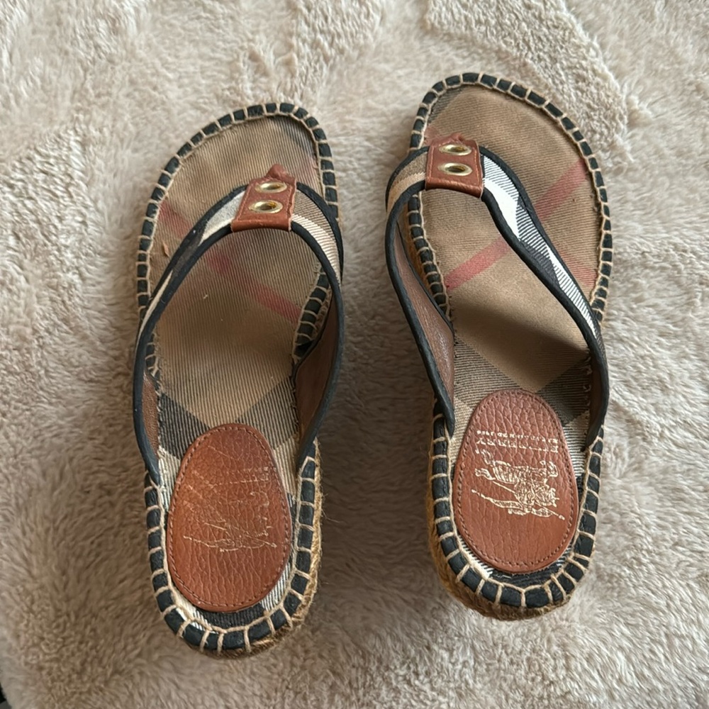Burberry nova check pattern sandals